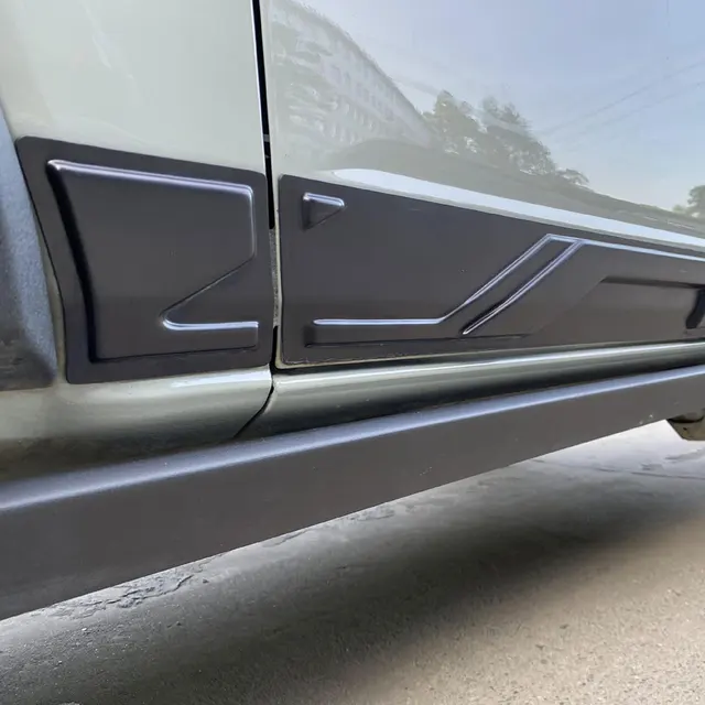 Anti collision strip