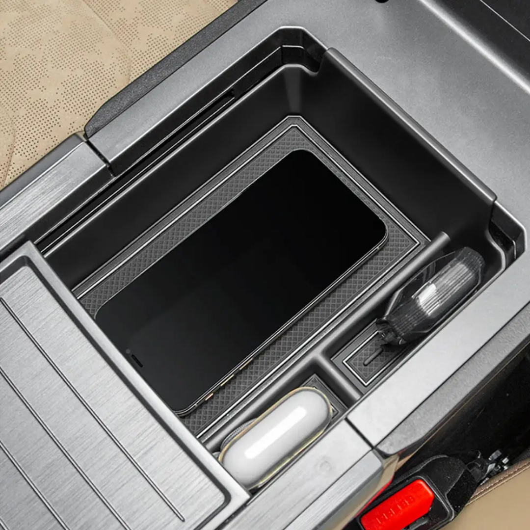 Jetour T2 Central console armrest storage organizer