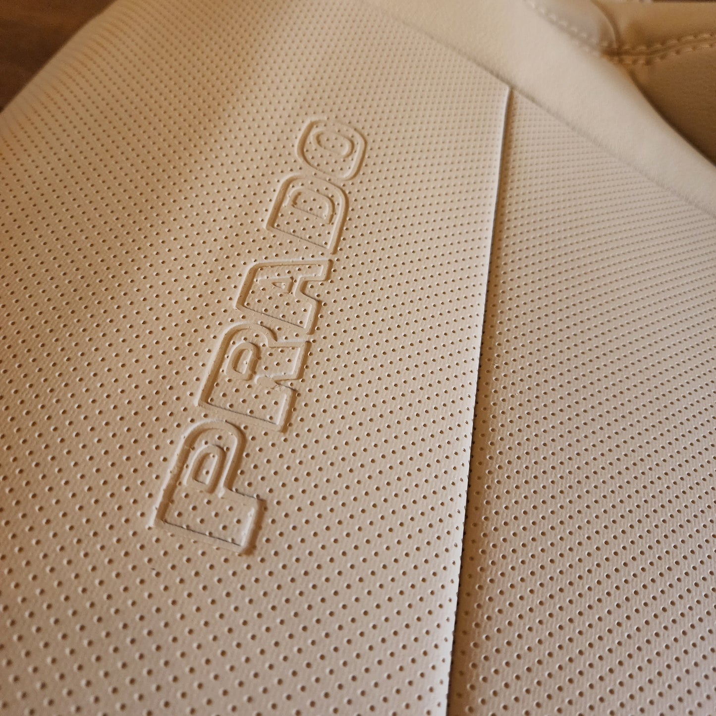 2024 toyota prado lc250 seat cover
