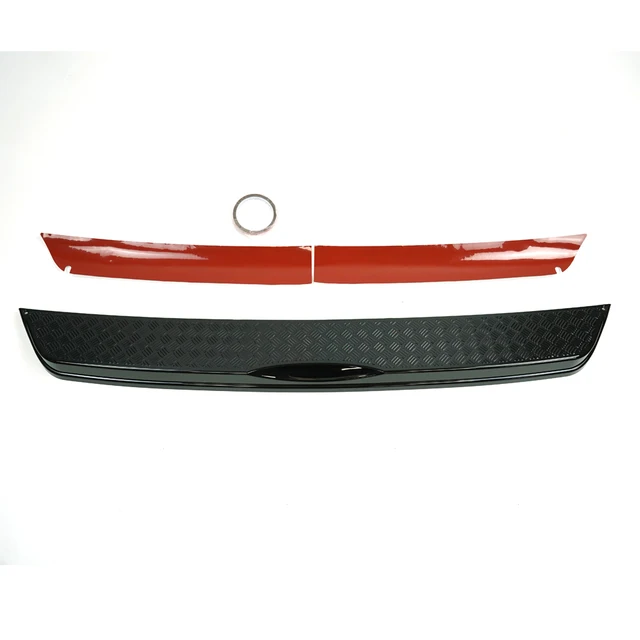 Rear bumper cover guard.