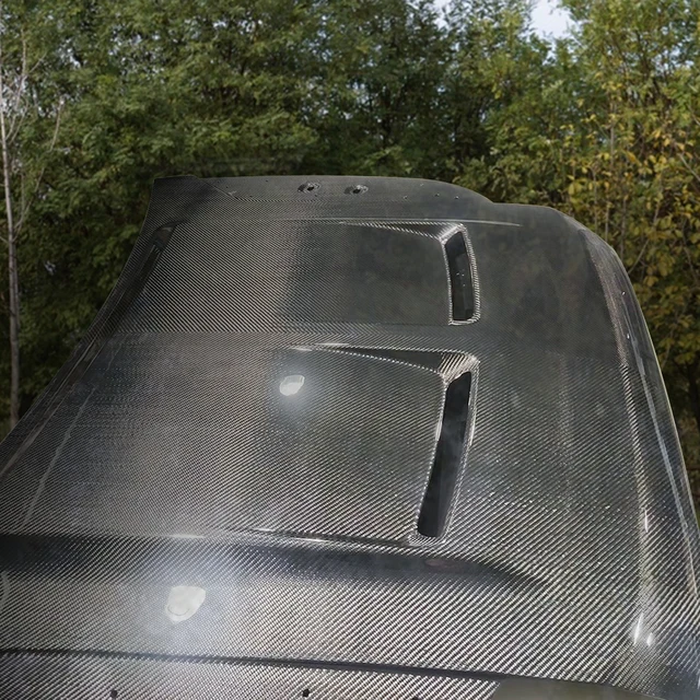 Carbon fibre bonnet