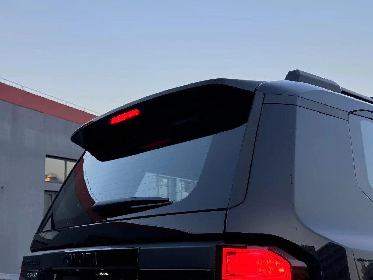 Toyota prado lc250 rear spoiler